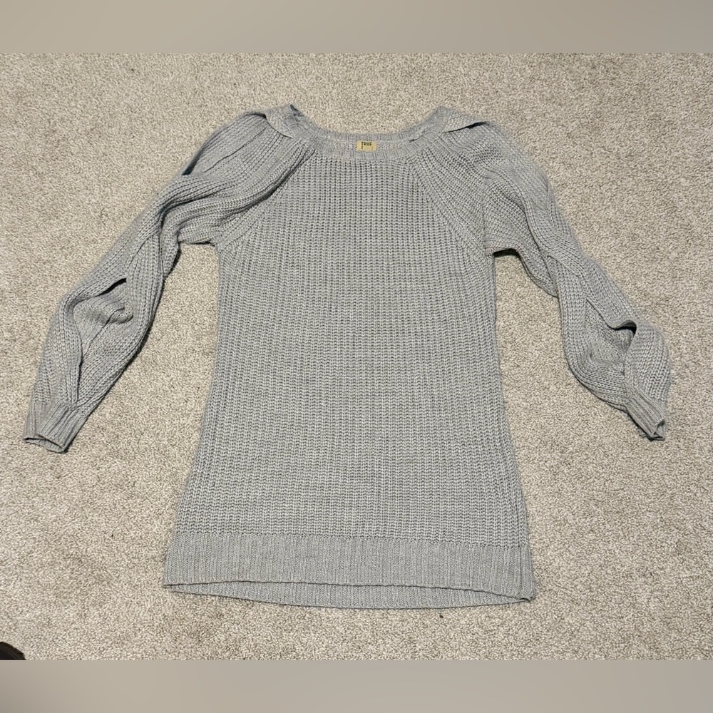 True Craft Light Gray Women's Sweater with Cut Out Details